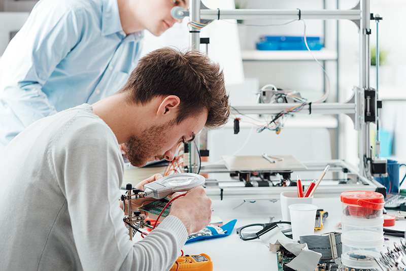 photo_MechanicalElectricalEngineering_800x534_desktop